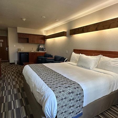 Microtel Inn And Suites By Wyndham Miami Ok Dış mekan fotoğraf