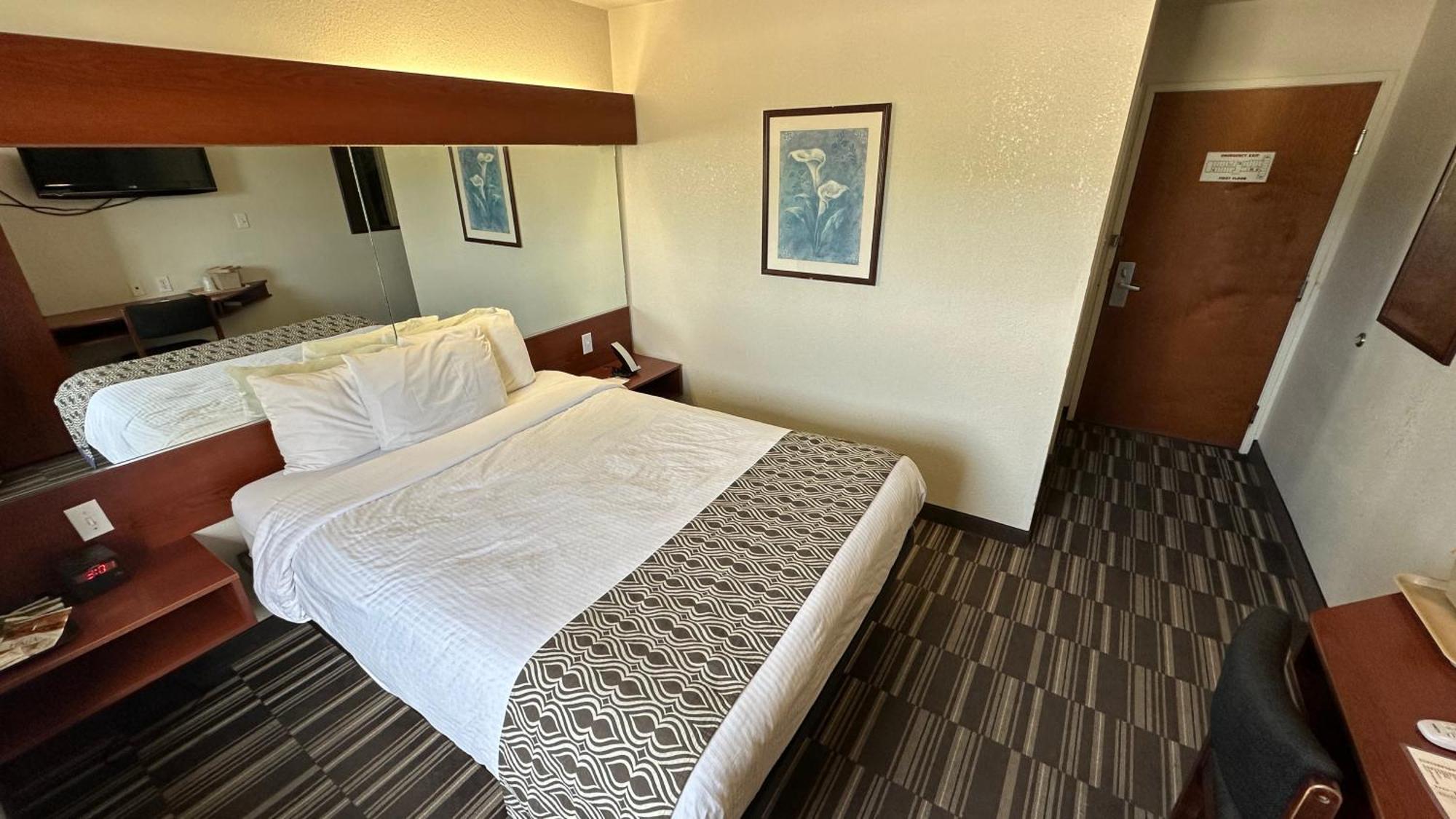 Microtel Inn And Suites By Wyndham Miami Ok Dış mekan fotoğraf