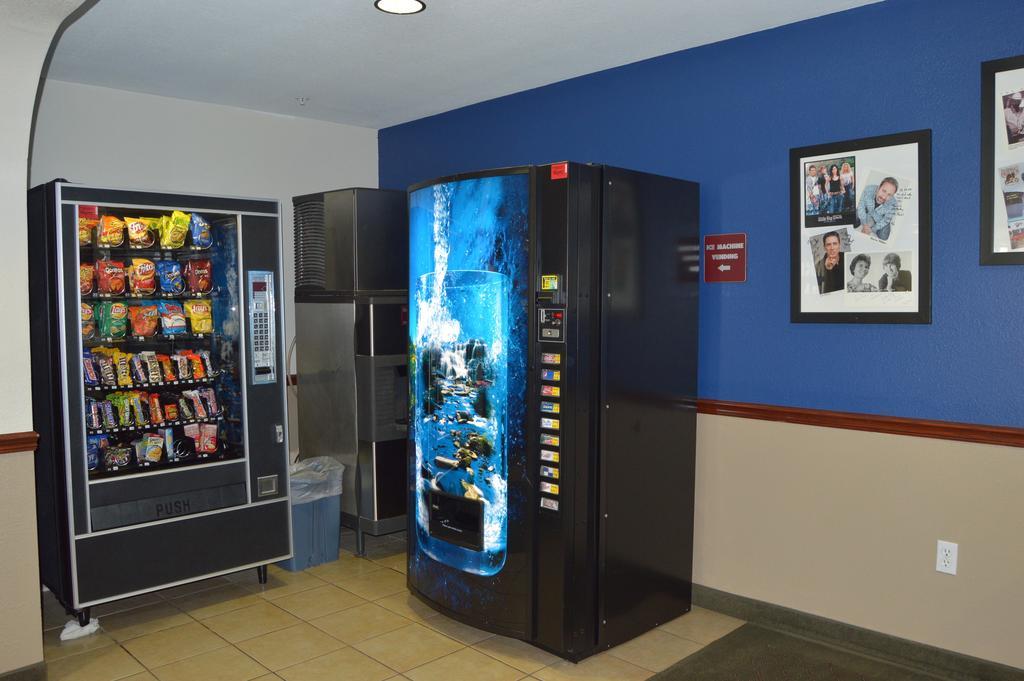 Microtel Inn And Suites By Wyndham Miami Ok Dış mekan fotoğraf